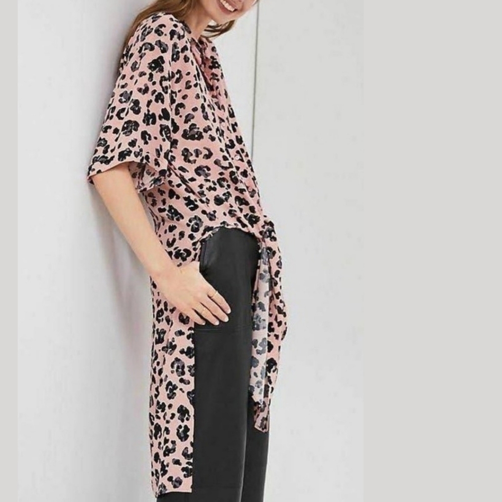 Maeve by Anthropologie Rita Printed Tie Front Tunic Blouse in Pink